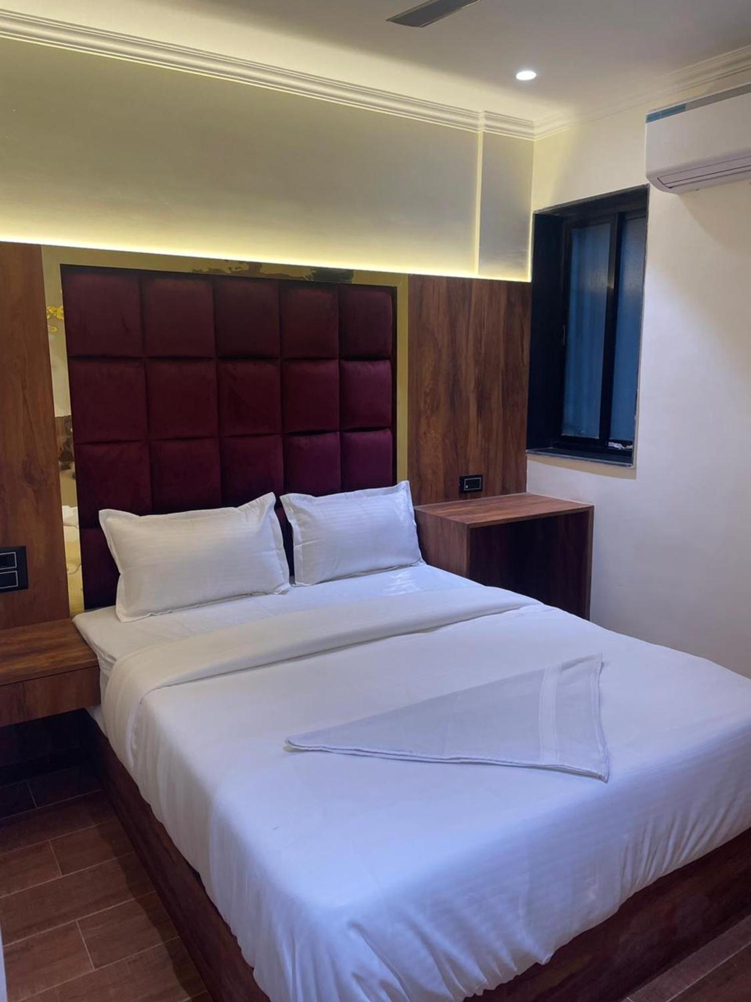 Hotel Sai Palace- Near Tata Memorial Hospital Mumbai Exterior foto